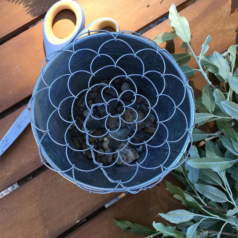 Vibe Geeks 3 Pack Wire Flower Arranging Tool Reusable